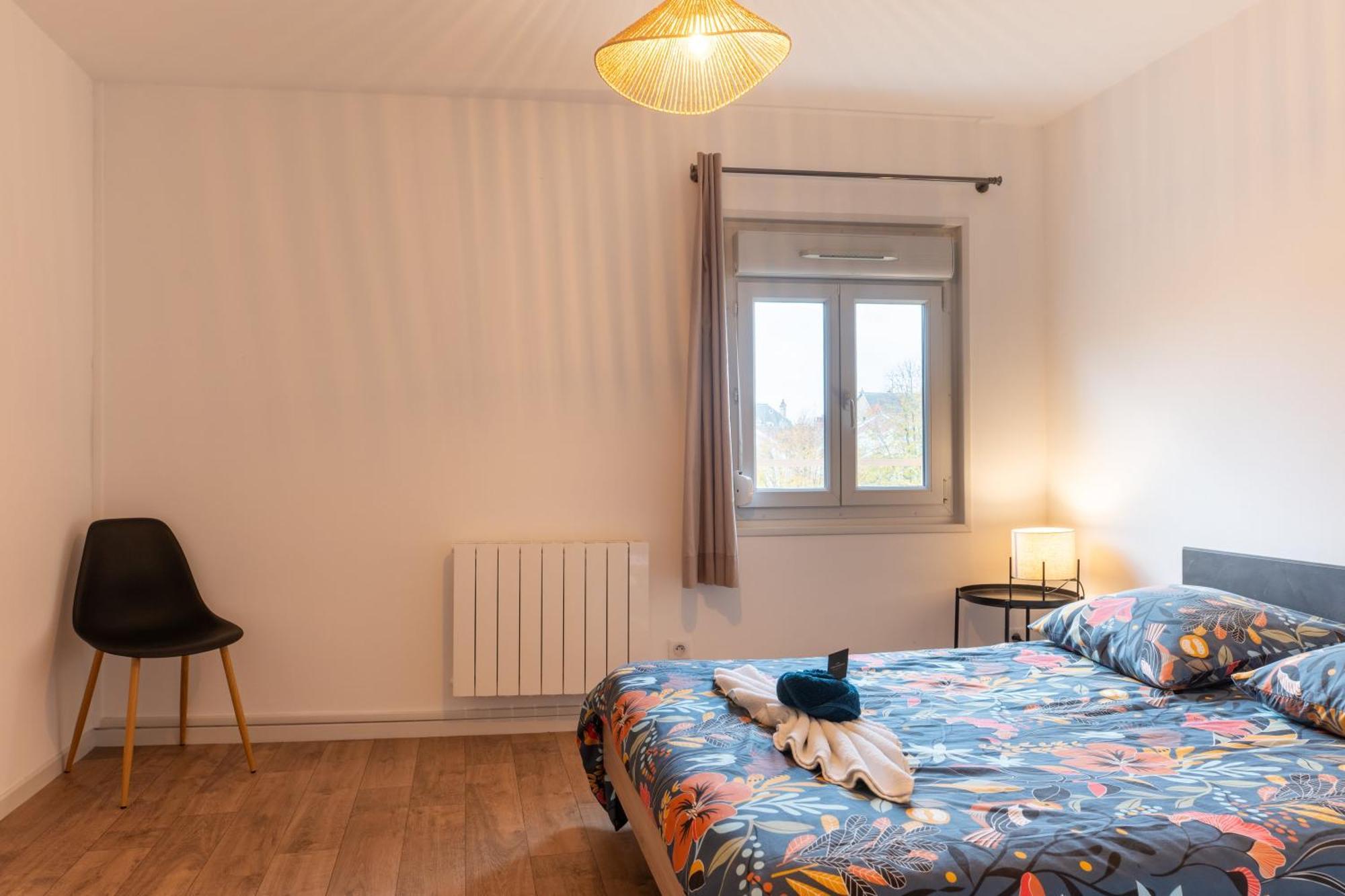 Au Bercail Maconnais - Hypercentre - Proche Gare - Confort - 8 Personnes